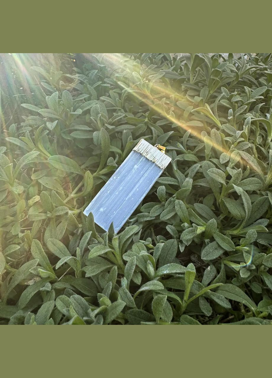 Кулон натуральний Селеніт необроблений в золотистому металі 60х20х6мм+- L-70мм+- No Brand підвіска (304773645)