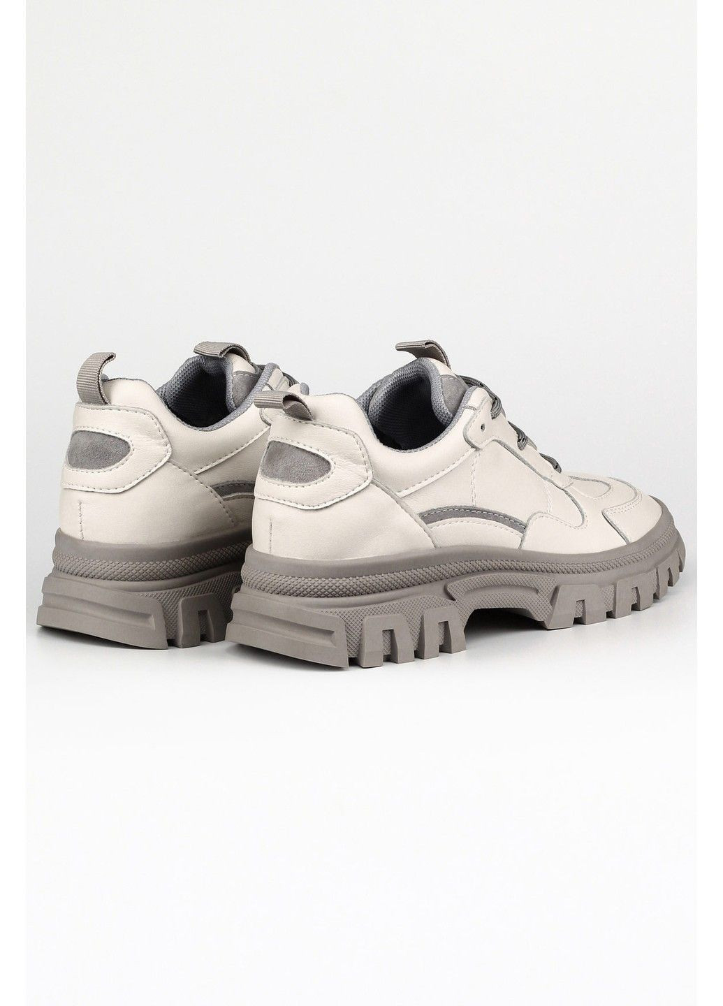 Женские кроссовки 1100290 Buts молочные демисезоны (297438703)