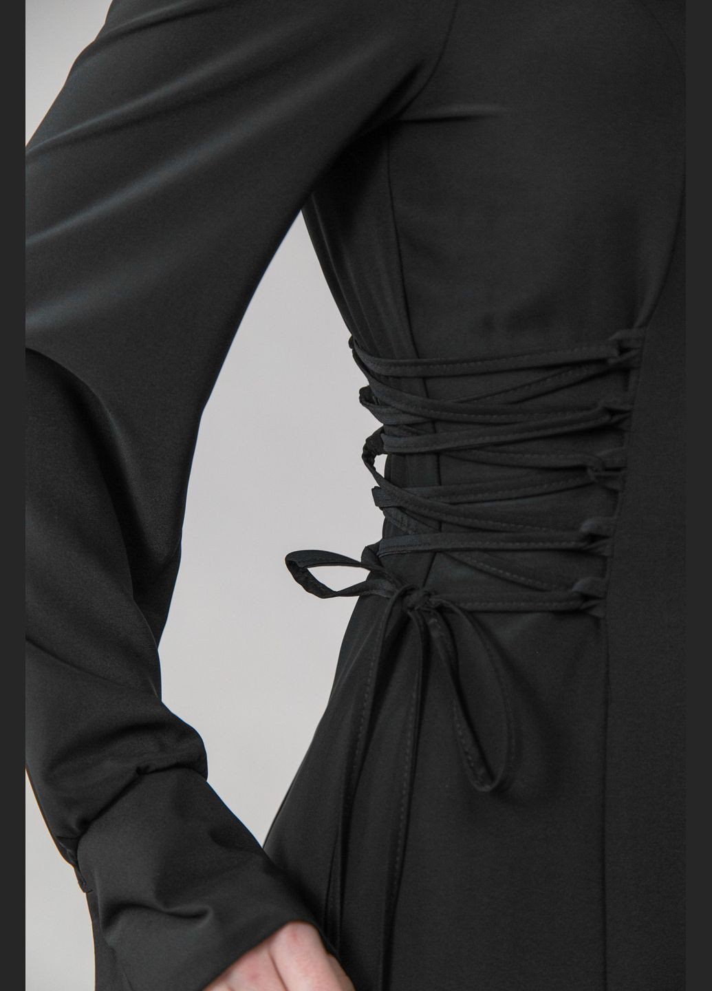Черное праздничный, вечернее платье миди со шнуровками CHICLY однотонное