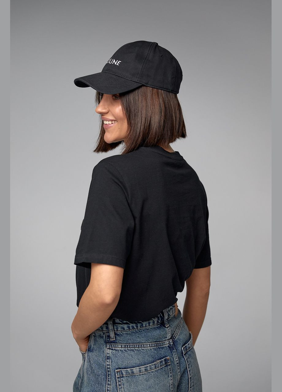 Черная летняя хлопковая женская футболка с вышитой надписью - черный Lurex