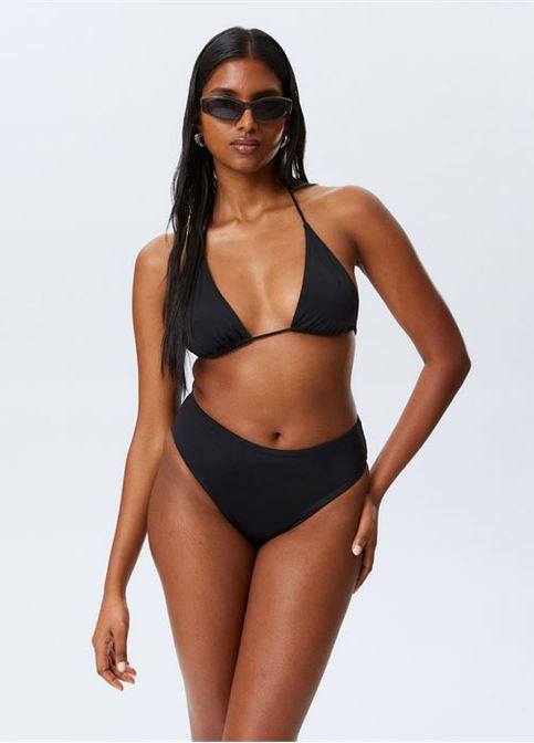 Черные спортивные купальные трусики-плавки однотонные H&M