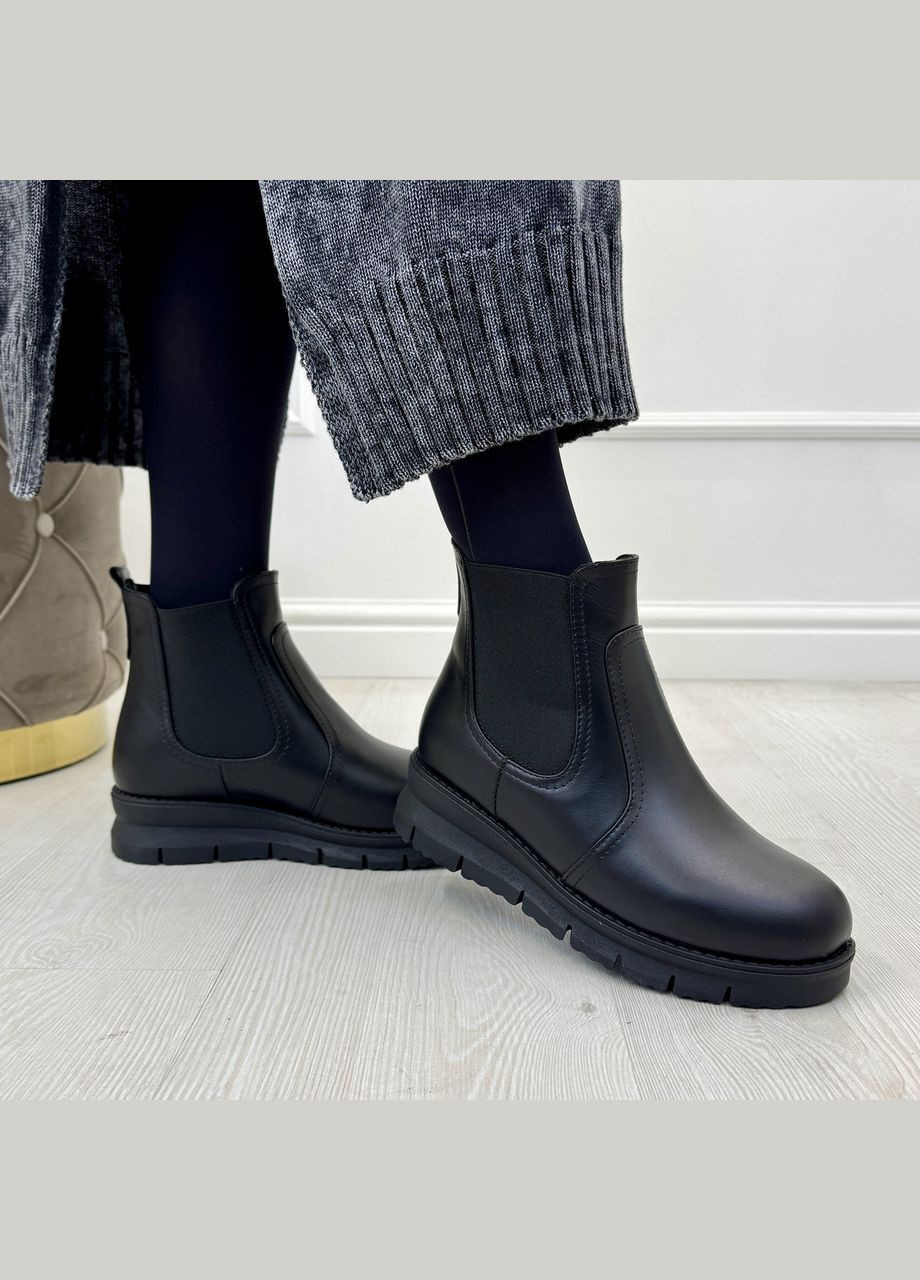 Зимние челси кожаные женские на танкетке.. 39 размер, на цигейке Vasha para