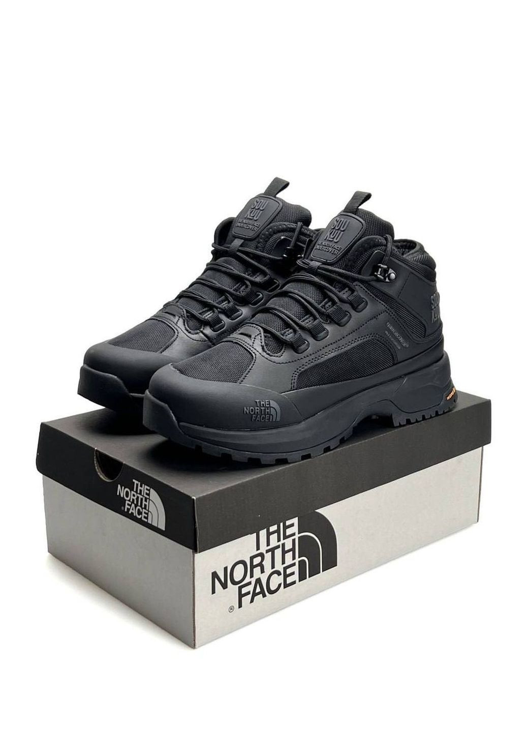 Черные зимние кроссовки мужские No Brand