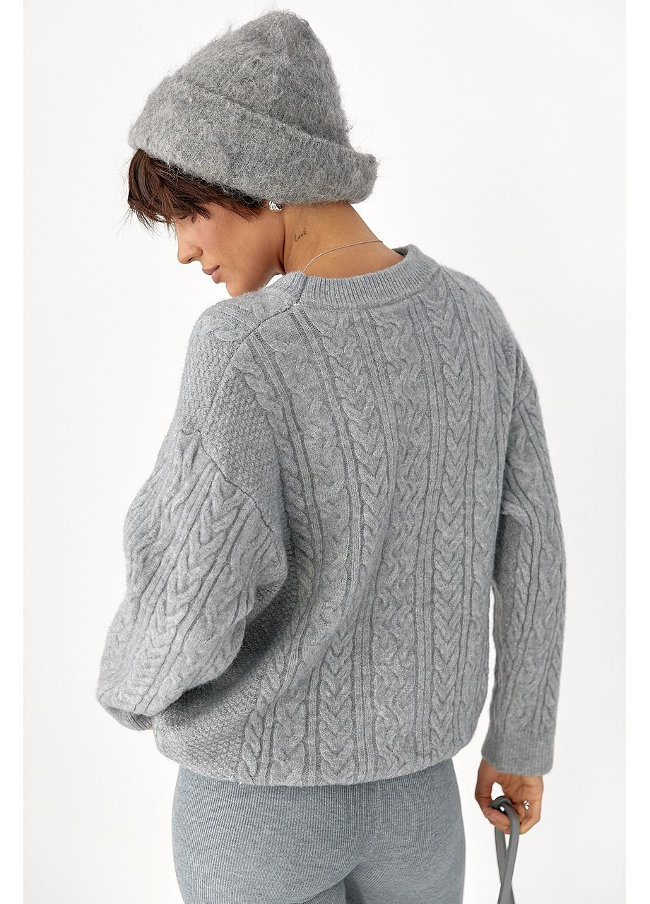 Сірий зимовий в'язаний светр у косички Lurex