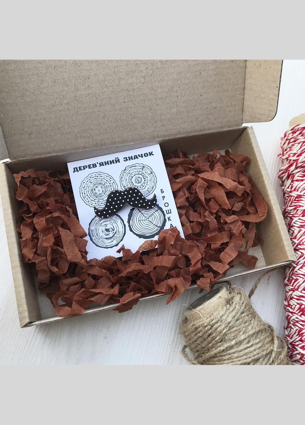 Значок из дерева "Усы" Cozy-Up (291162135)