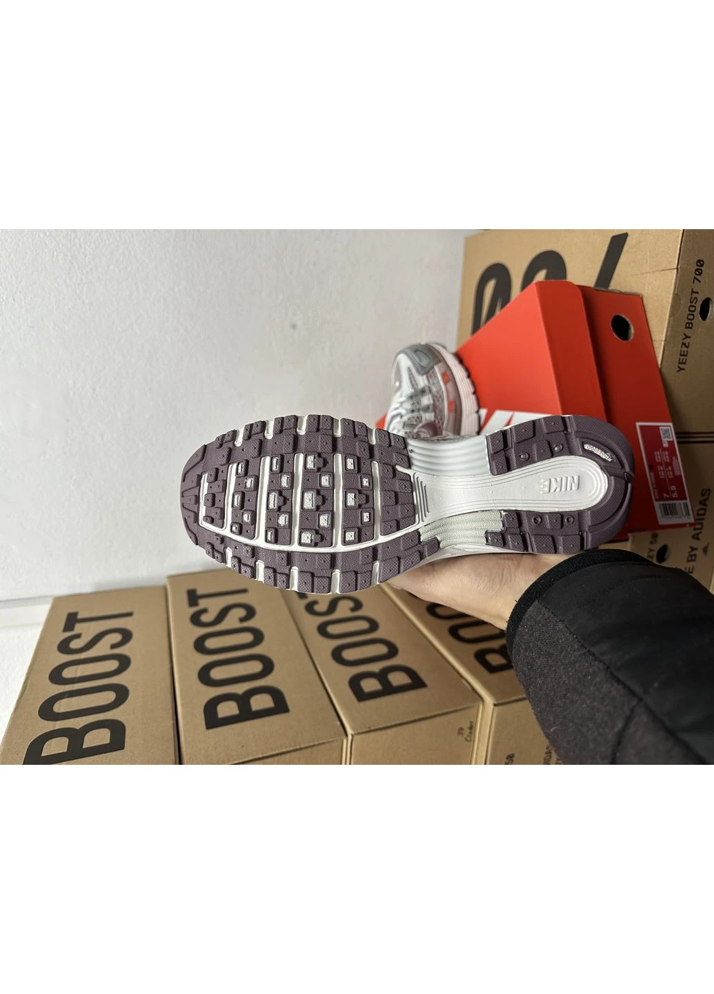 Серые летние кроссовки nike p-6000 platinum violet vast grey найк п-6000 No Brand