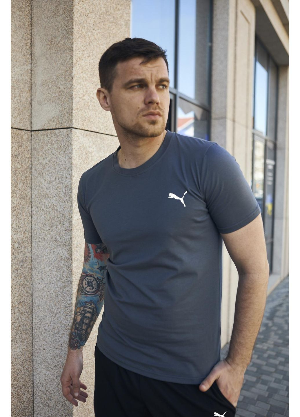 Сіра футболка чоловіча puma темно-сіра Vakko
