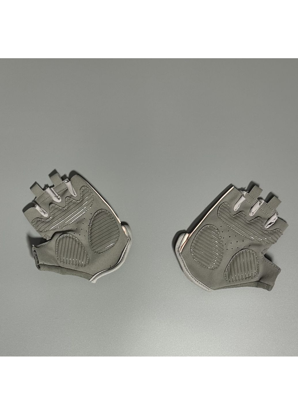 Універсальні спортивні рукавички для силових тренувань та велоспорту No Brand (367983404)