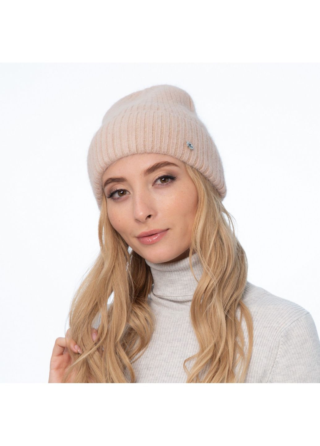 Шапка біні жіноча ангора бежева EMILY LuckyLOOK 658-753 (322790169)