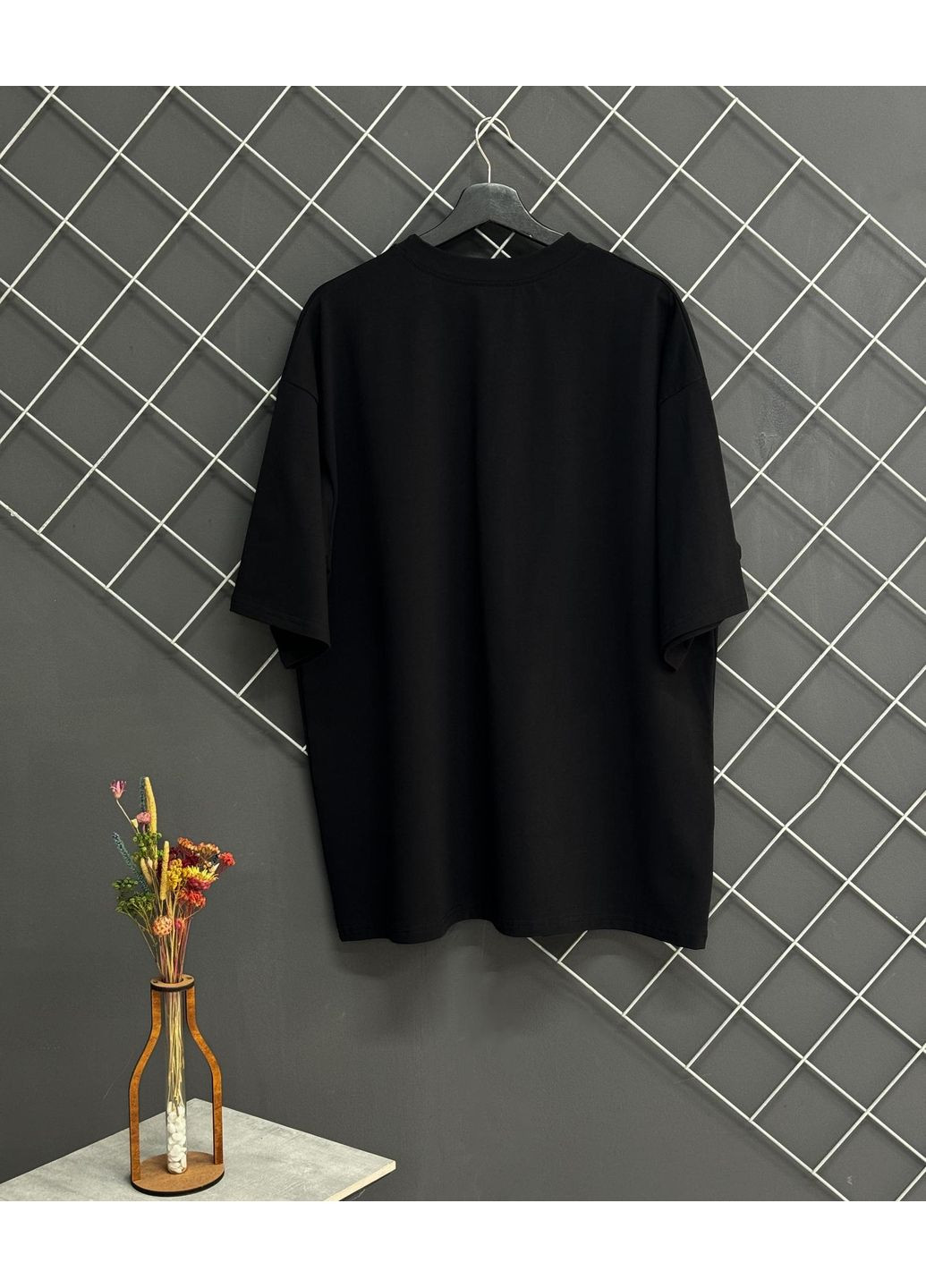 Черная футболка оверсайз Luna