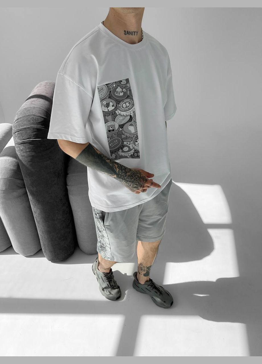 Біла стильна футболка Vakko