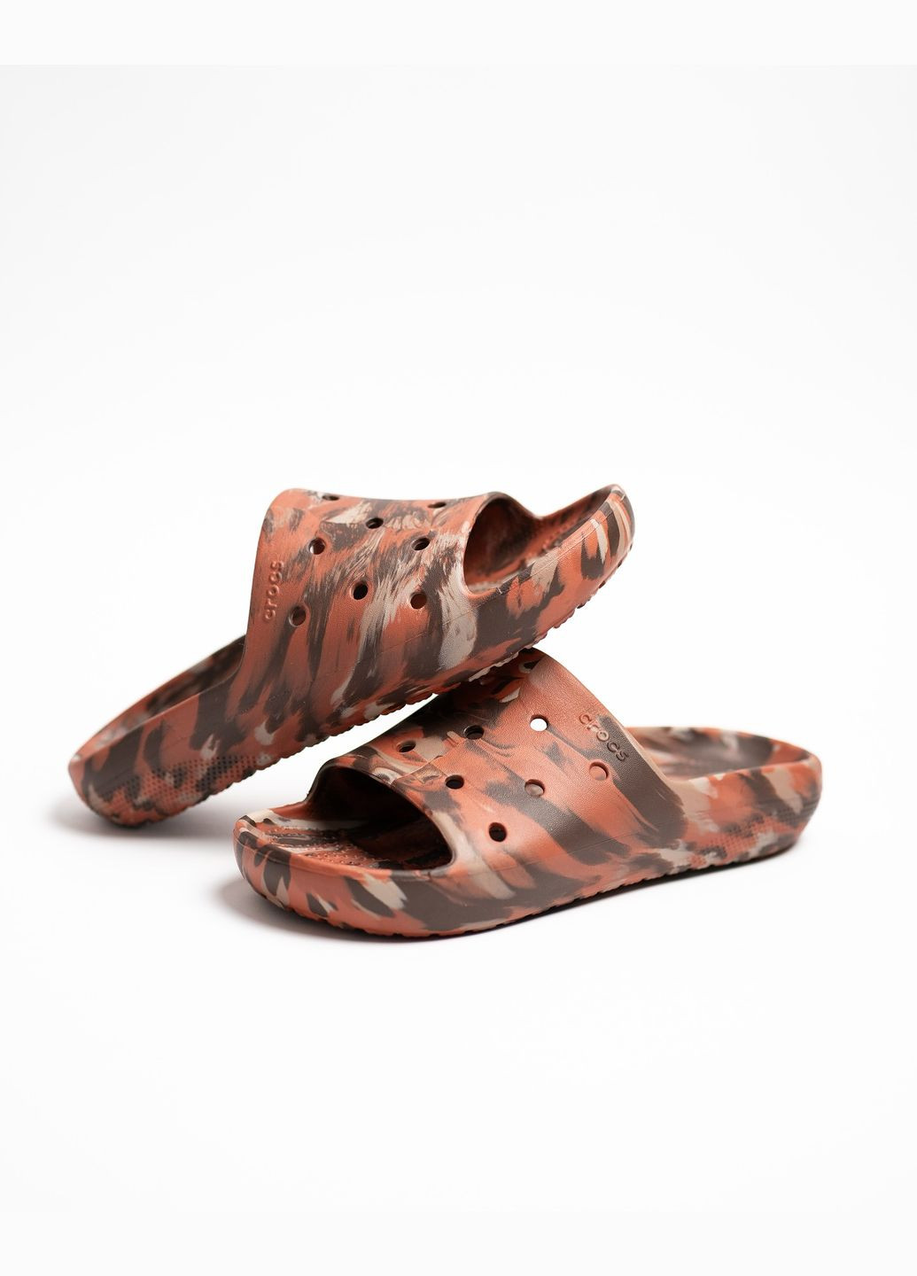 Жіночі шльопанці Клісік Кофейні Marbled Slide 2 Coffee/Multi Crocs Classic (338863542)