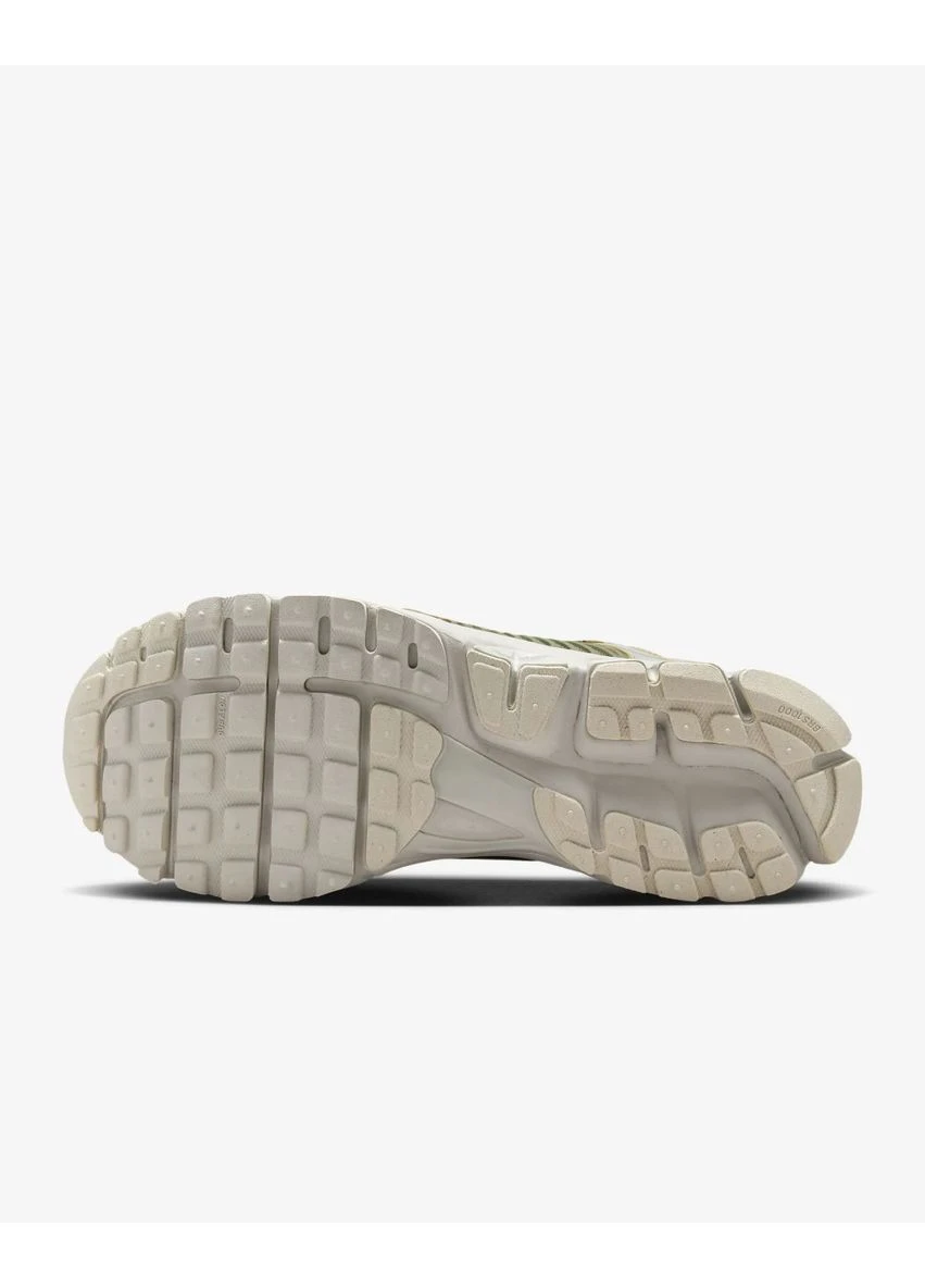 Хакі кросівки zoom vomero 5 літні Nike