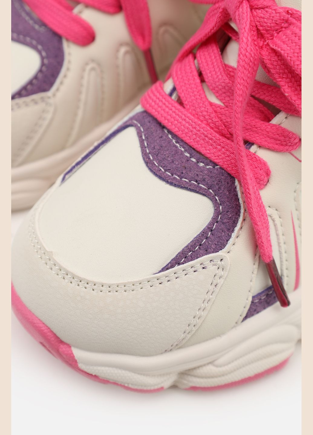 Молочні осінні кросівки для дівчинки, на пласкій підошві колір молочний cb-00273878 Kimboo