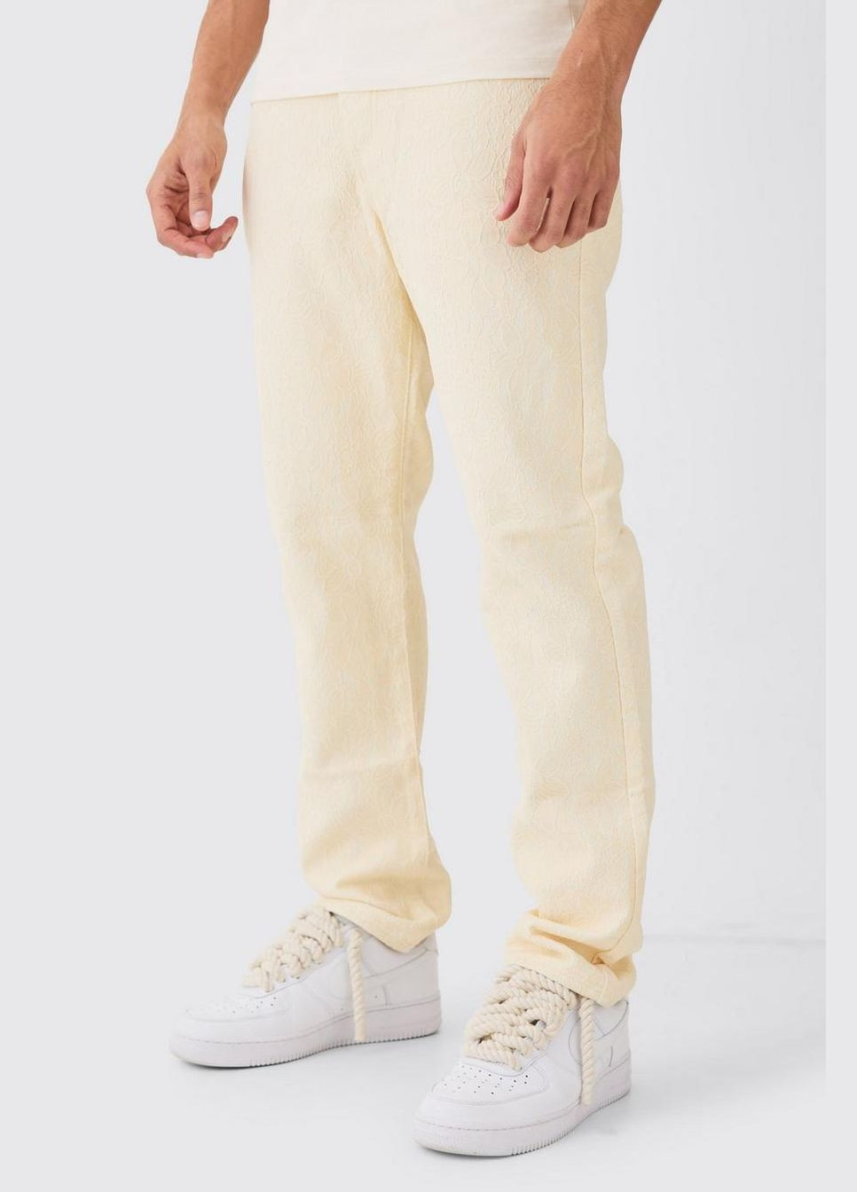 Бежевые демисезонные джинсы Boohoo