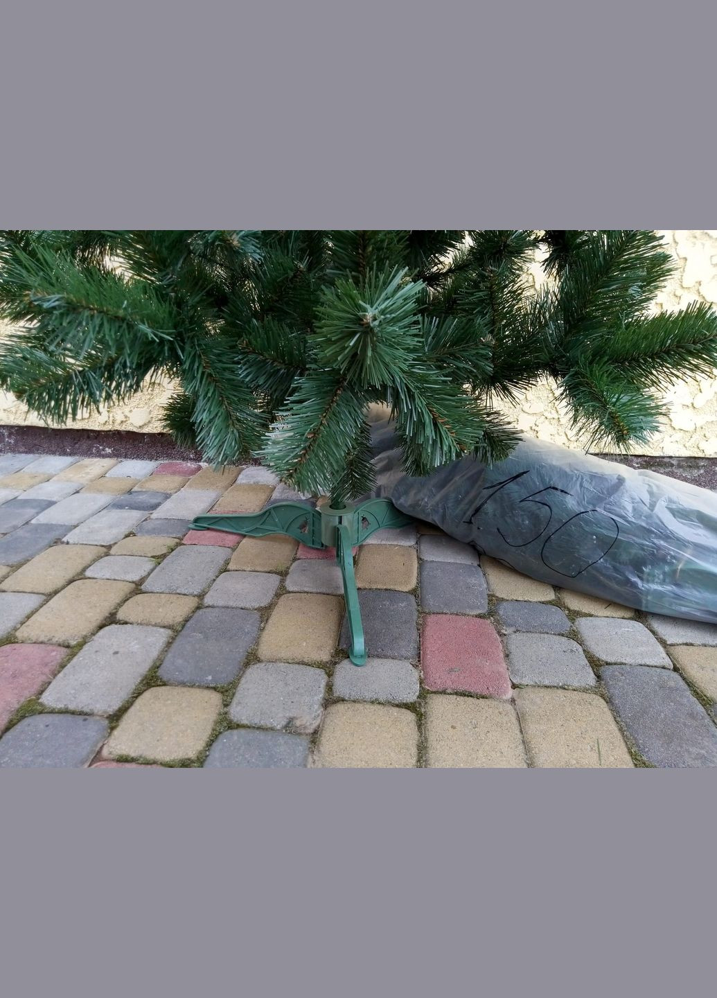 Ялинка ялина штучна зелена стандартна "Карпатська", на Новий рік, з підставкою, 150 см Xatynka (269266242)