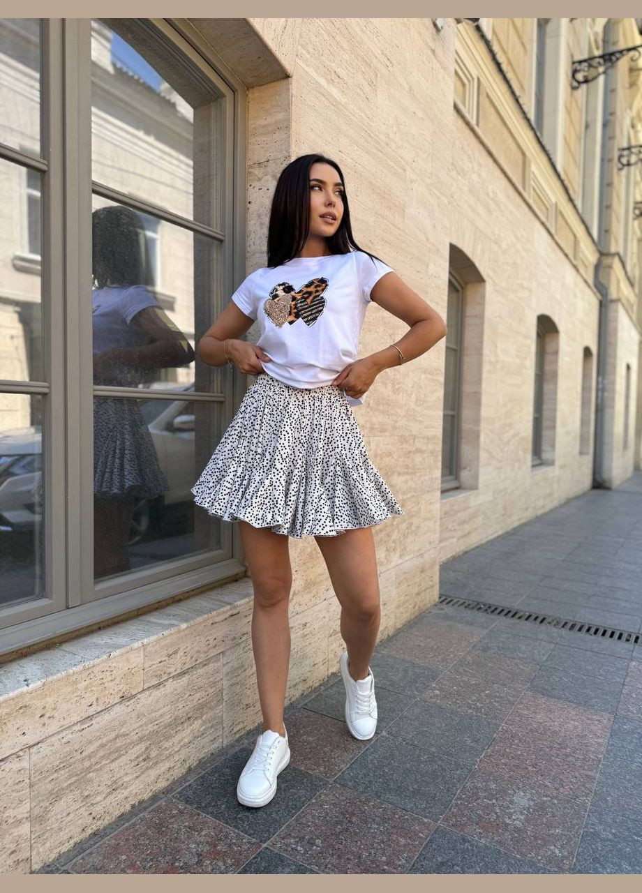 Жіноча футболка з леопардовими серцями. Fashion - (323441728)