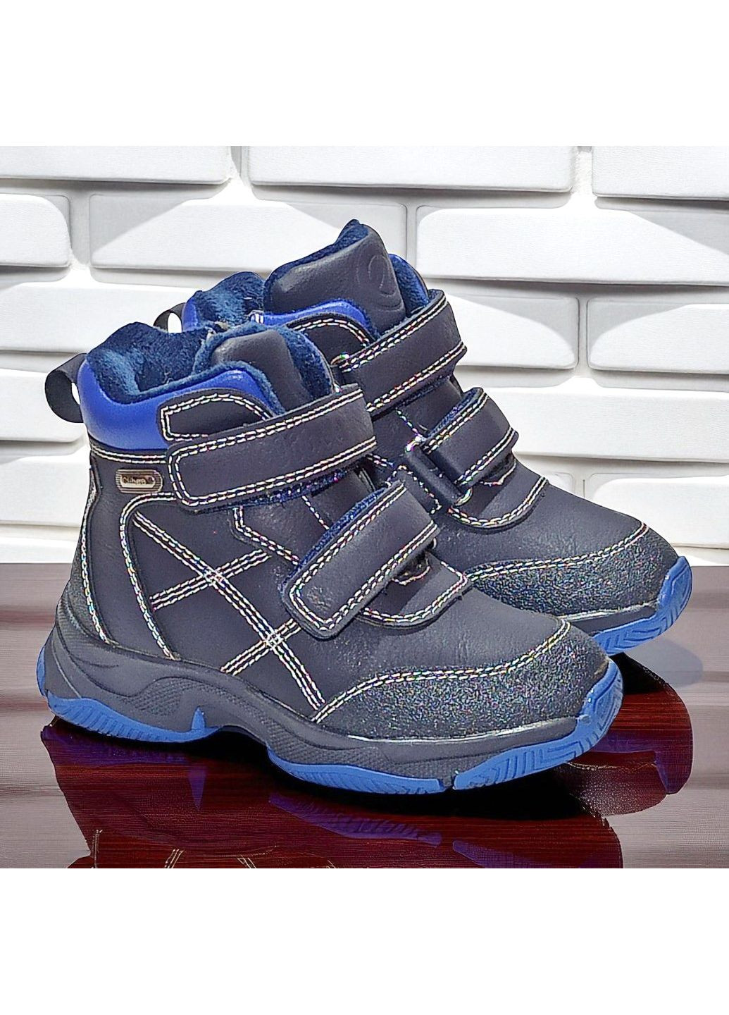 Зимові черевики на липучках для хлопчика на овчині Клібі Clibee (360406367)