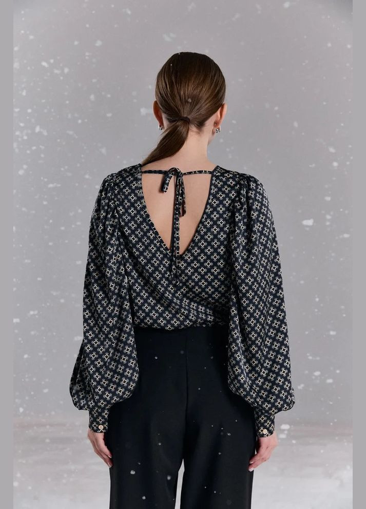 Серая стильная блуза прямого силуэта серый mkaz6778-2 Modna KAZKA