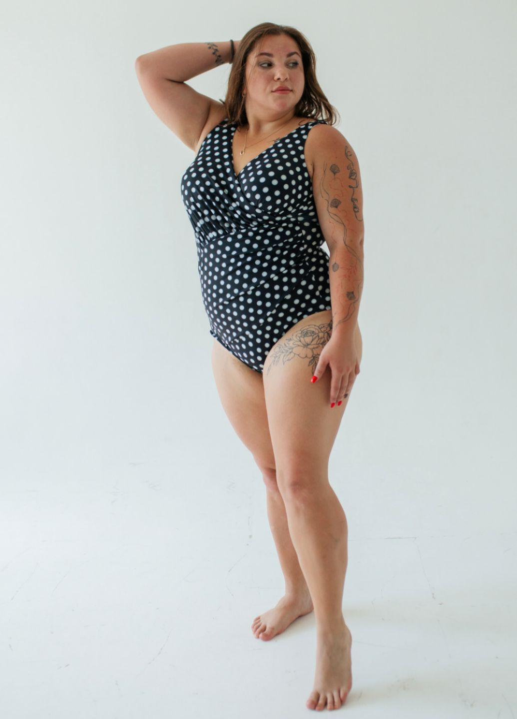 Черно-белый демисезонный купальник корректирующий сплошной слитный Ods