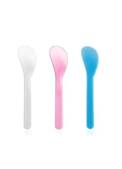 Маленький пластиковый шпатель для воска 13*2,5 см Plus-plus (354798594)