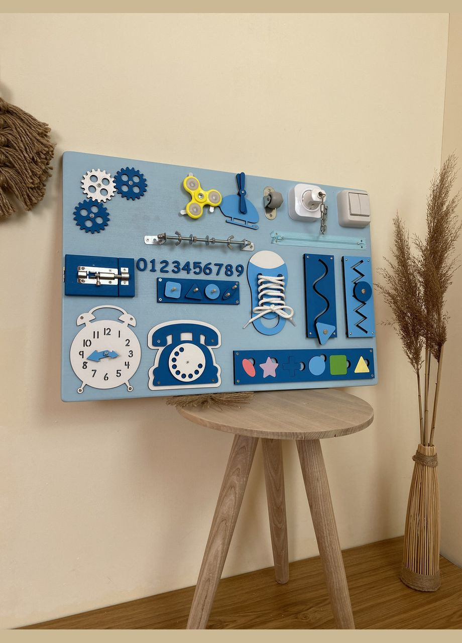 Развивающий бизиборд для мальчика 40х60 см No Brand (355890494)