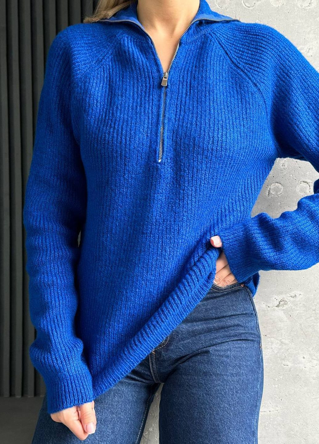 Синій демісезонний в'язаний светр на блискавці Famo