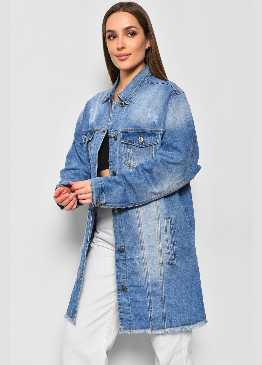 Голубой женский джинсовка женская удлиненная синего цвета Let's Shop с орнаментом - демисезонный