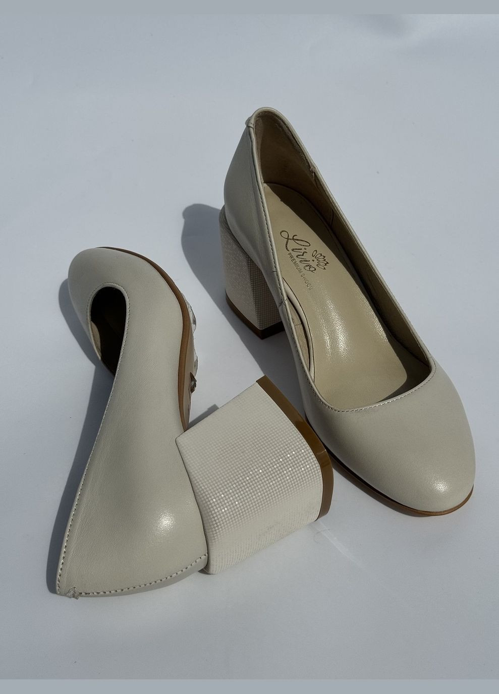 Lirio Туфлі молочний з натуральна шкіра, україна — (315487677)