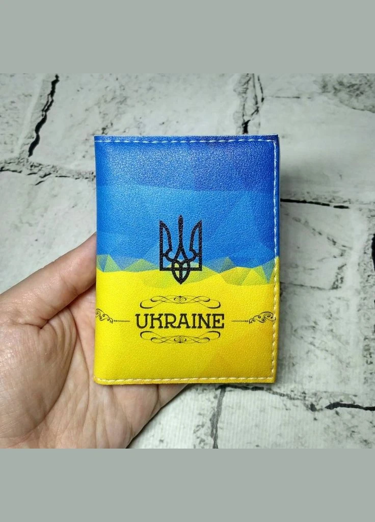 Обкладинка для ID паспорта Патріотична обкладинка на пластиковий паспорт права 7,5х10 см PASSPORTY (330644063)