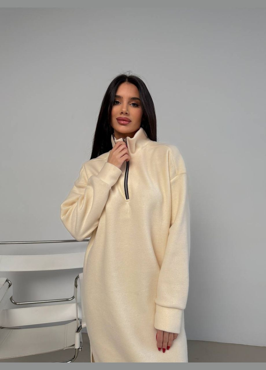 Білий сукня AV BRAND однотонна