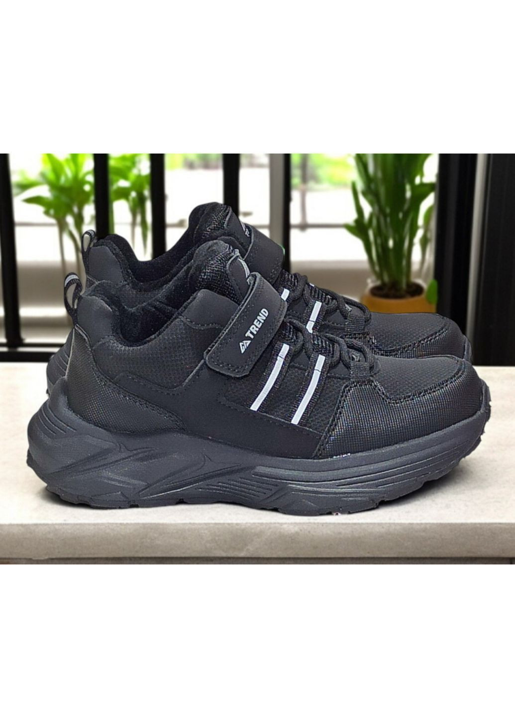 Чорні Осінні кросівки утеплені тom.м арт. чорний Tom.M 11730А