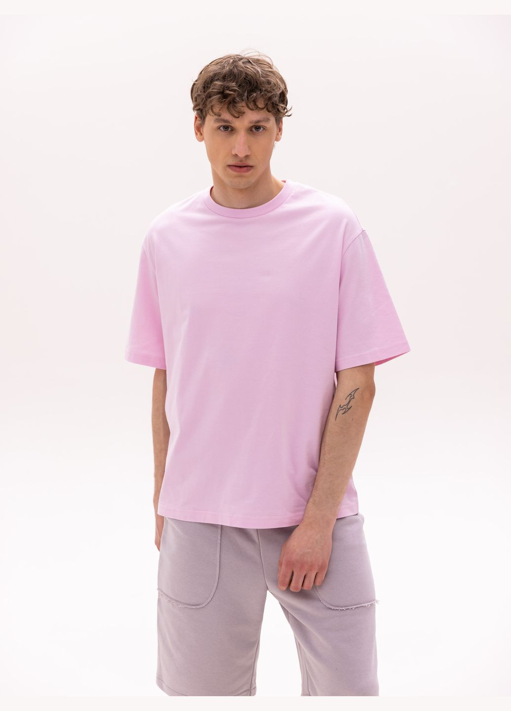 Розовая футболка мужская с коротким рукавом Роза
