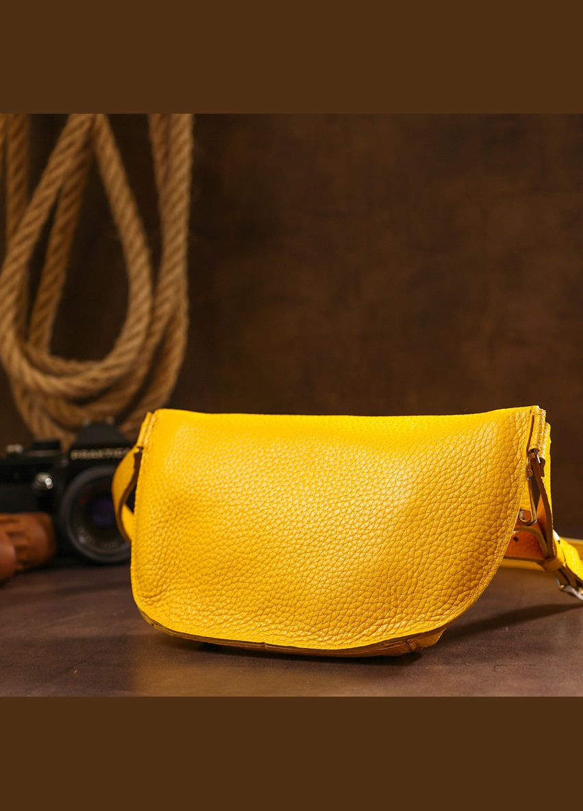 Шкіряна яскрава жіноча бананка жовтий 16377 Shvigel (362418501)