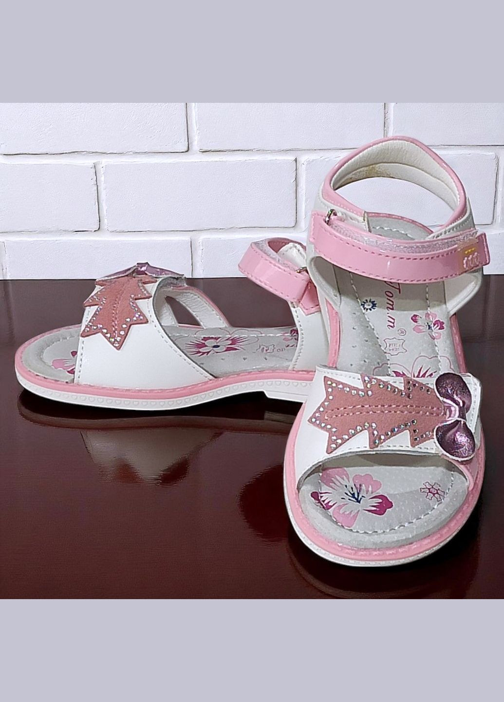 Белые повседневные, праздничные открытые босоножки на липучках сандалии для девочки том м Tom.M на липучке