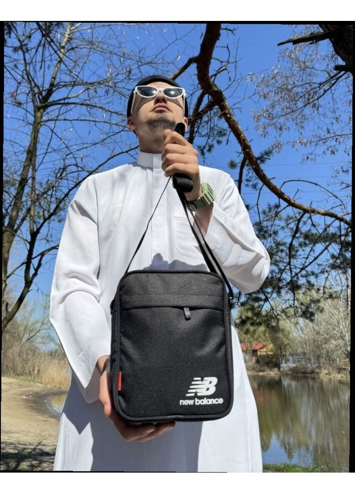 Компактная спортивная сумка на ремне - чёрный цвет No Brand (365762066)