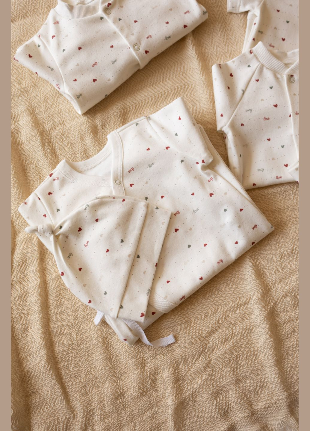 Комплект одягу ромпер кімоно + шапочка принт Сердечка Egoza Ромпер кімоно + шапочка (336550687)