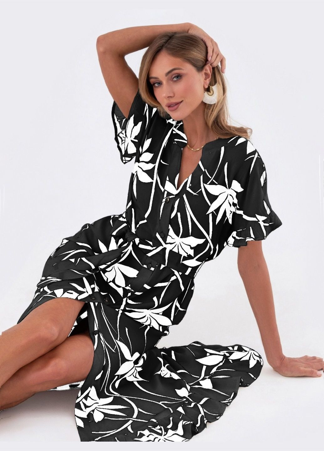 Черное кэжуал платье-рубашка из штапеля с принтом чёрное рубашка Dressa