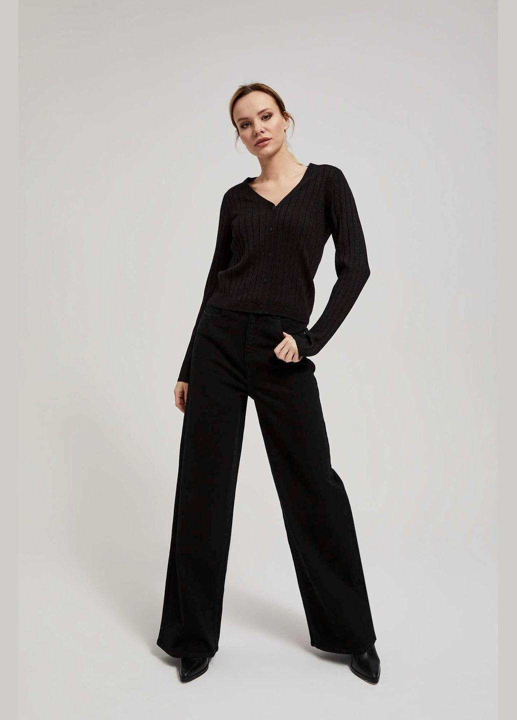 Черный зимний свитер Moodo