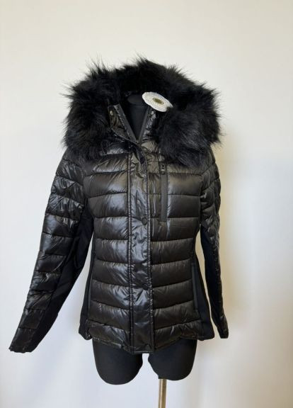 Черная демисезонная куртка Queen Drama