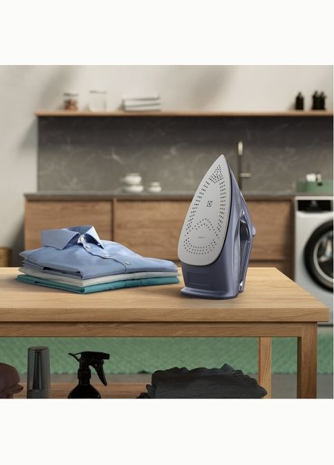 Утюг с подачей пара E6SI14MN (6772108) Electrolux (314835891)