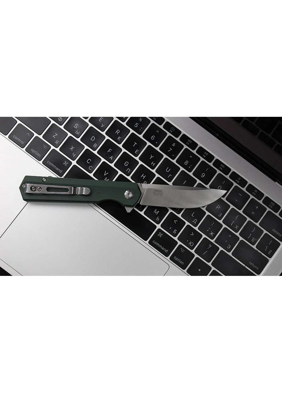 Ніж складаний FH11S-GB, EDC-варіант, сталь D2, довжина 18,4 см, вага 82 г, Flipper замок, ручка G10 Firebird (396646974)