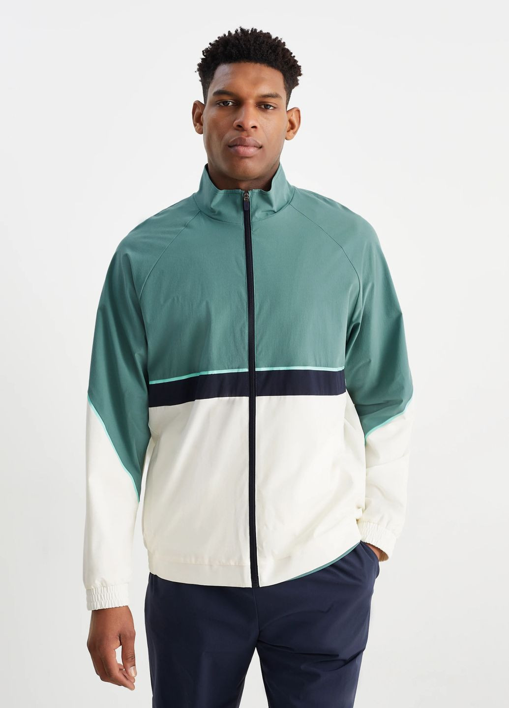 Комбинированная демисезонная ветровка C&A