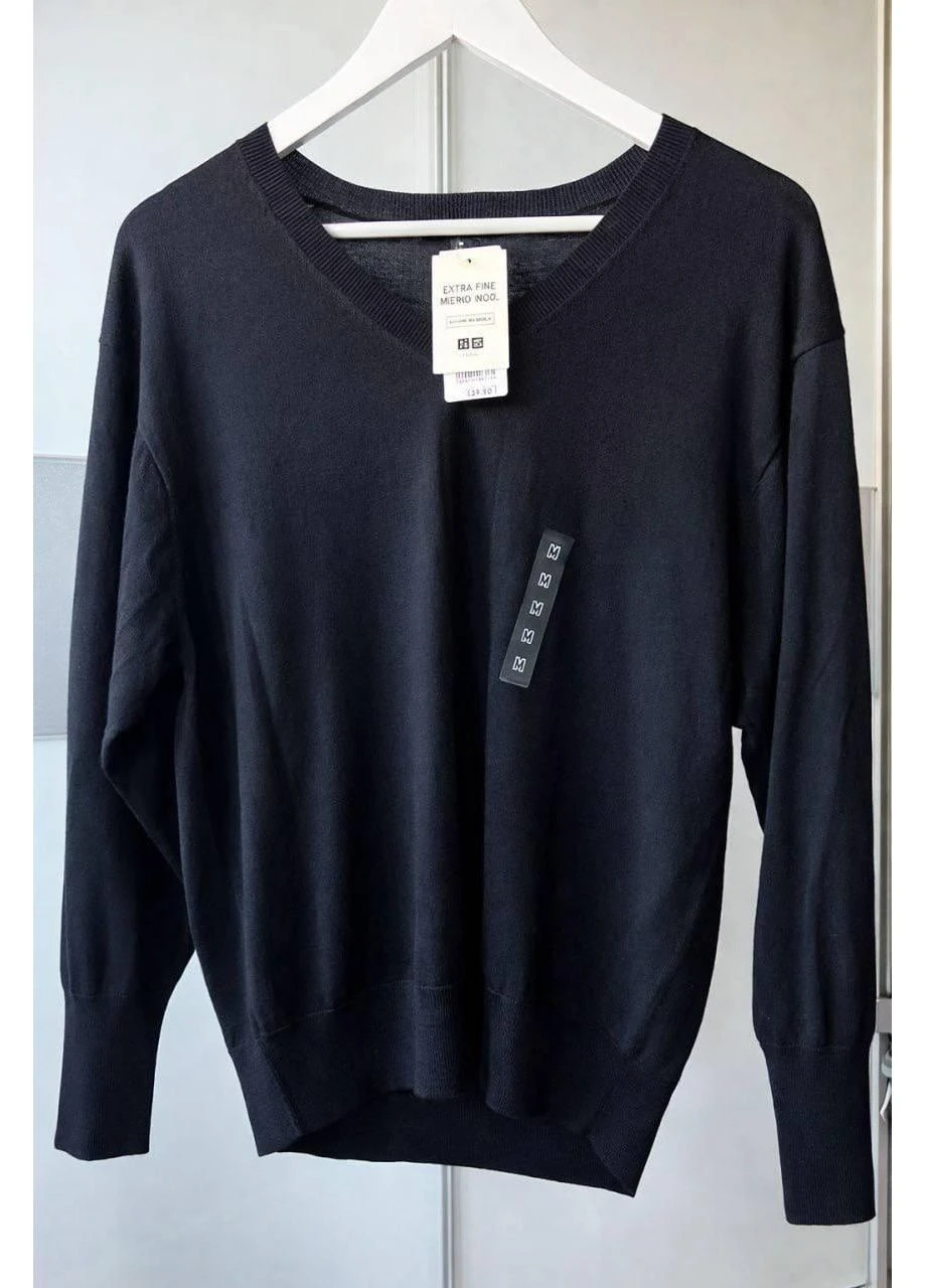 Чорний демісезонний жіночий светр extra fine merino wool чорний розмір m Uniqlo