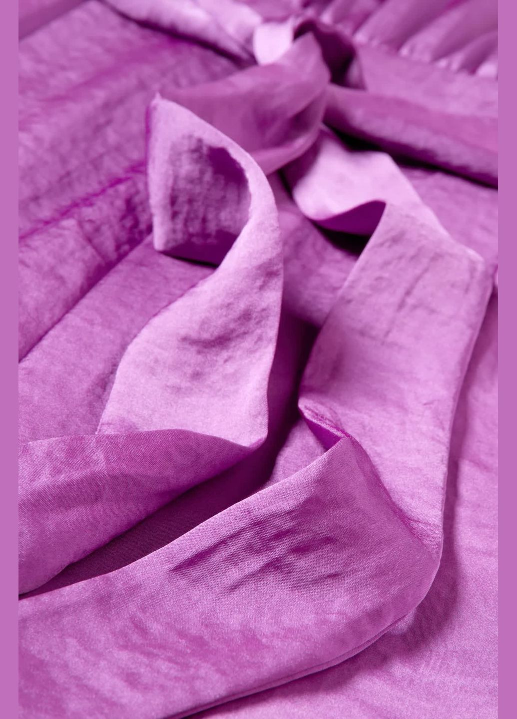 Атласный комбинезон C&A однотонный фиолетовый кэжуал