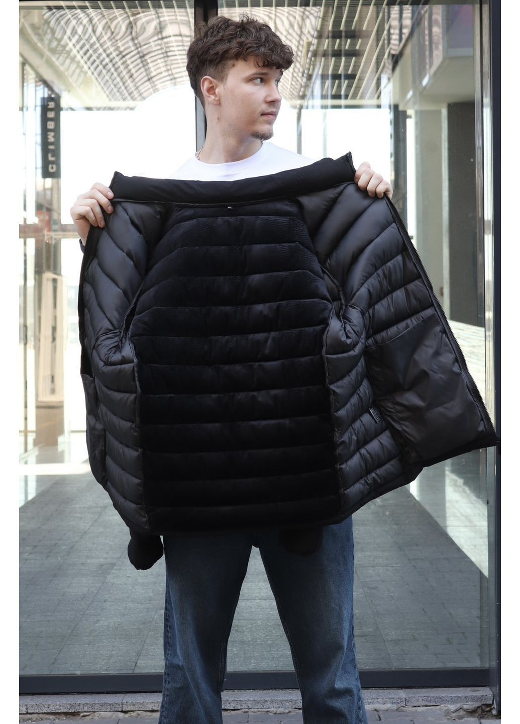 Черная демисезонная демисезонная мужская куртка с капюшоном черная 6018 No Brand