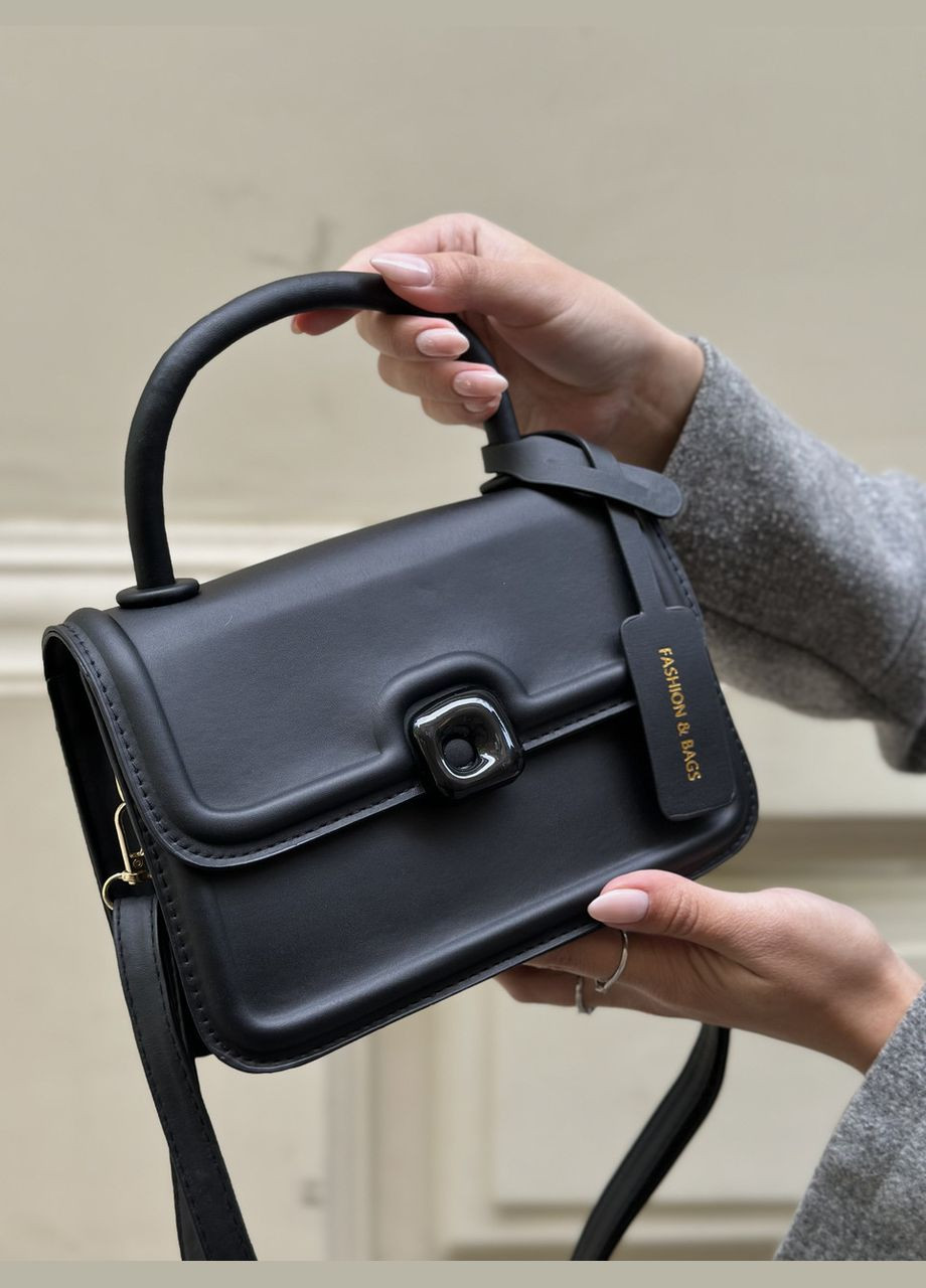 Жіноча чорна класична сумка 8747 крос-боді на ремінці через плече No Brand (299279326)