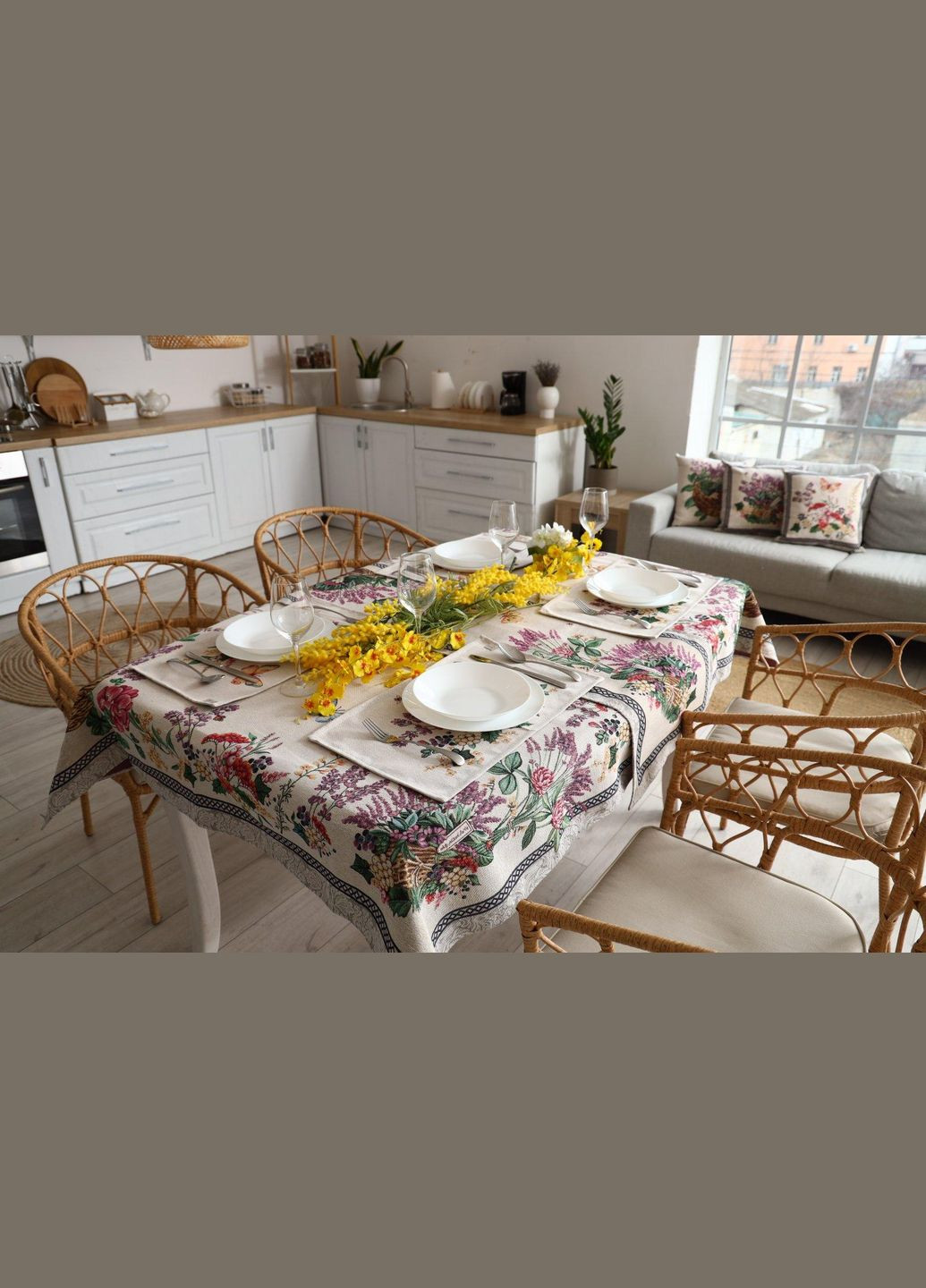 Гобеленова скатертина на стіл Лавандове поле Прованс (326807407)