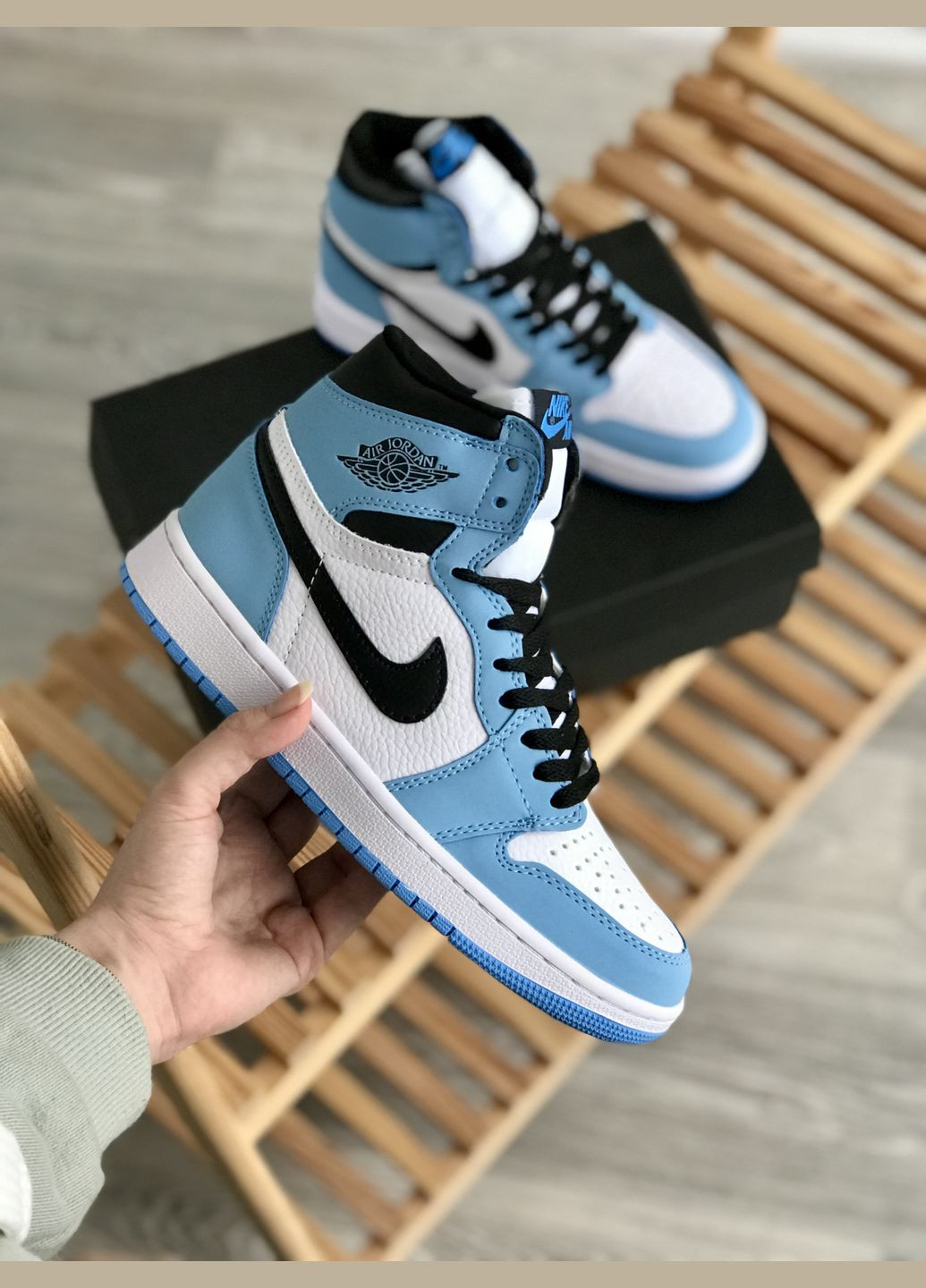 Блакитні всесезон кросівки чоловічі і жіночі nike jordan 1 retro university blue | найк джордан 1 ретро юніверсіті блакитні No Brand