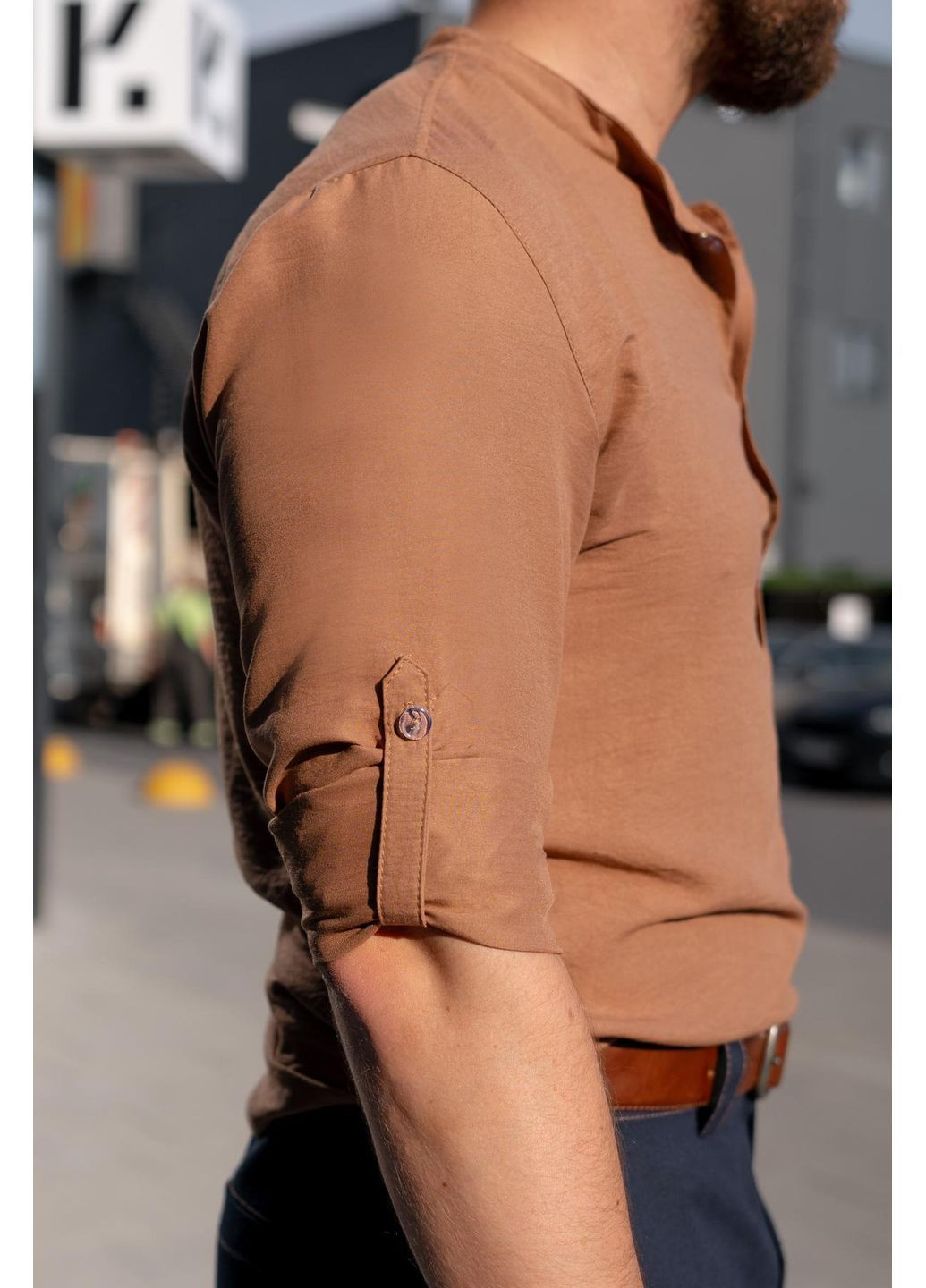 Стильна чоловіча сорочка з прямим приталеним кроєм та коміром-стійкою Vakko (362189160)